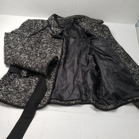 Sandro Sportswear Tweed Belted Boucle Jacket Womens XL Petite Black White Blazer - Picture 13 of 16